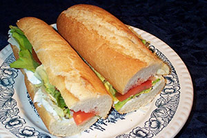 sandwich baguette dinde crudités mayonnaise